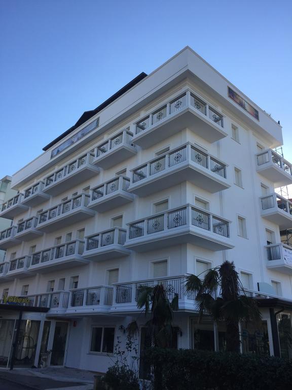 Hotel Residence Veliero ริชโชเน ภายนอก รูปภาพ