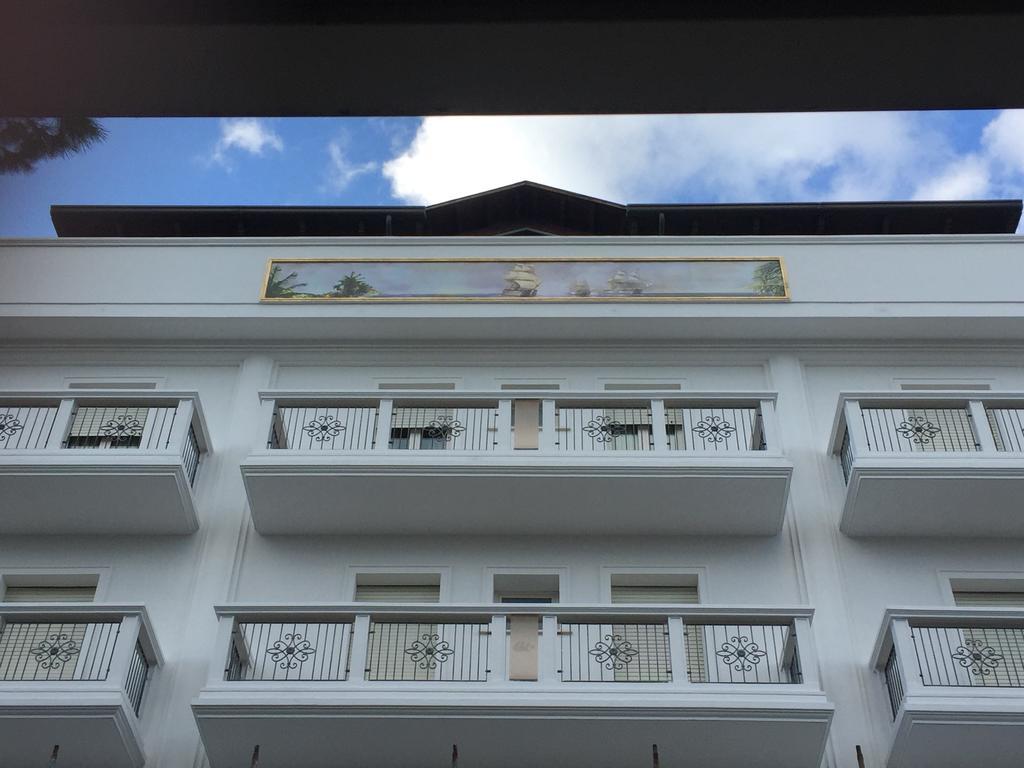 Hotel Residence Veliero ริชโชเน ภายนอก รูปภาพ